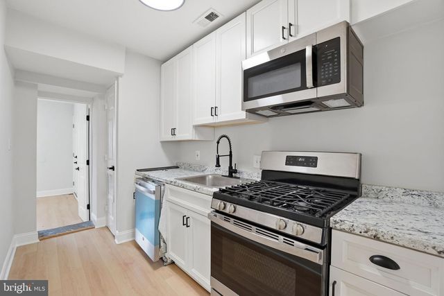 1250 QUEEN ST NE, Washington, DC 20002