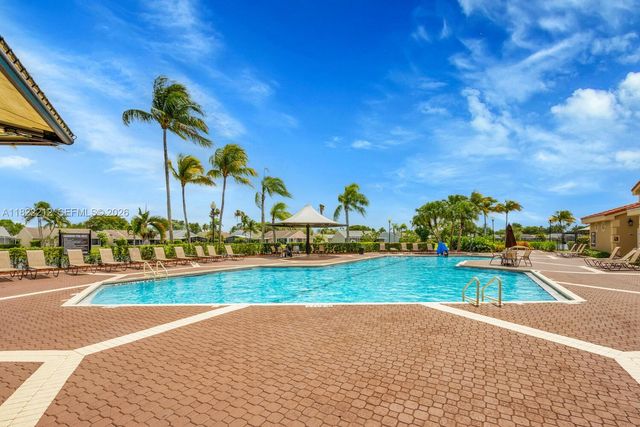 470 SE 21st Lane, Homestead, FL 33033