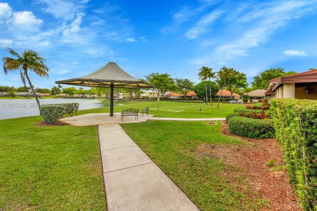 470 SE 21st Lane, Homestead, FL 33033