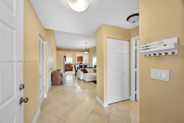 470 SE 21st Lane, Homestead, FL 33033