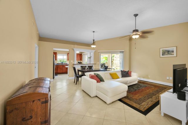 470 SE 21st Lane, Homestead, FL 33033