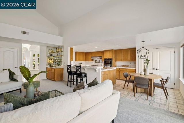 4283 Knollview Dr, Danville, CA 94506