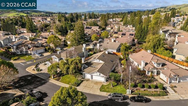 4283 Knollview Dr, Danville, CA 94506