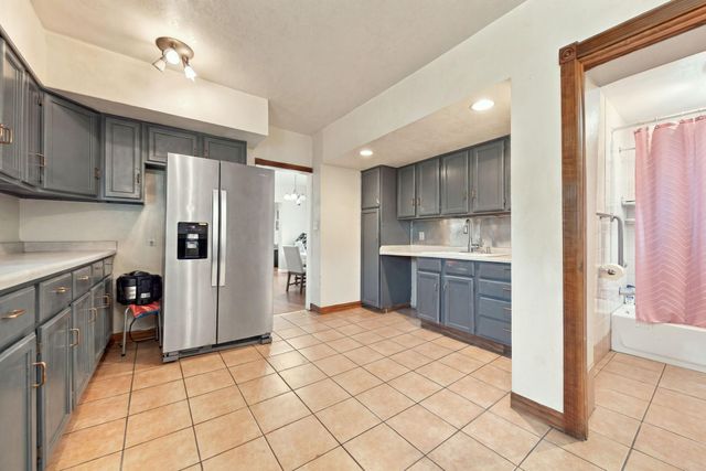 204 Acker Street E, Saint Paul, MN 55117