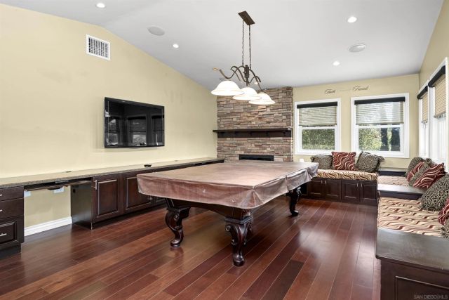 885 Eldorado Drive, Escondido, CA 92025