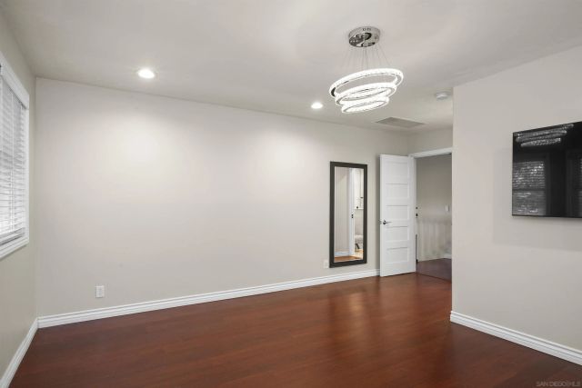 885 Eldorado Drive, Escondido, CA 92025