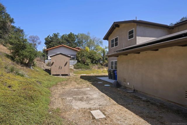 885 Eldorado Drive, Escondido, CA 92025