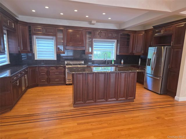 29-22 214 Place, Bayside, NY 11360