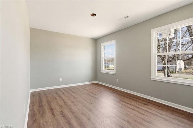 1014 moody Street, Greensboro, NC 27407