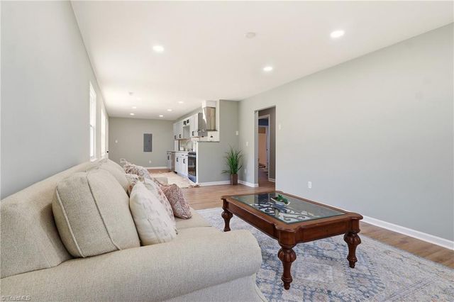 1014 moody Street, Greensboro, NC 27407