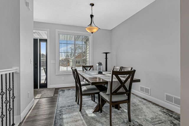 3637 Fairmeadow Road S, Saint Cloud, MN 56301