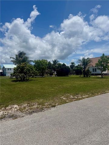 3780 Snow Bird LN, St. James City, FL 33956