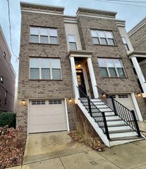 541 Ringgold Street, Cincinnati, OH 45202