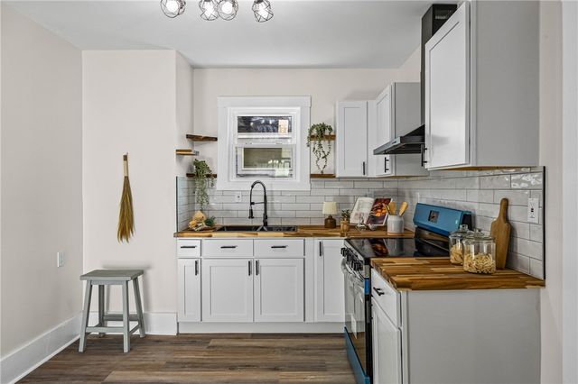 51 Salisbury Street, Rochester, NY 14609