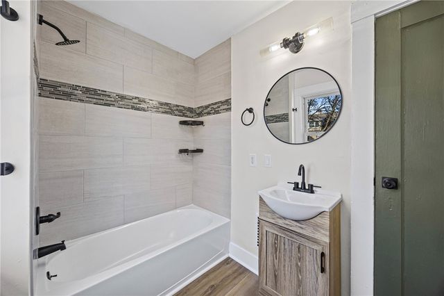 51 Salisbury Street, Rochester, NY 14609