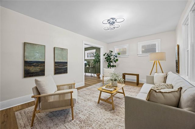 51 Salisbury Street, Rochester, NY 14609