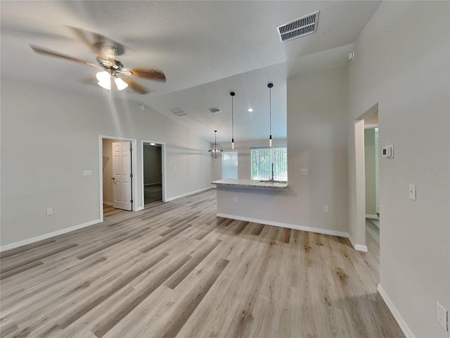 27 PINE CIRCLE, Ocala, FL 34472