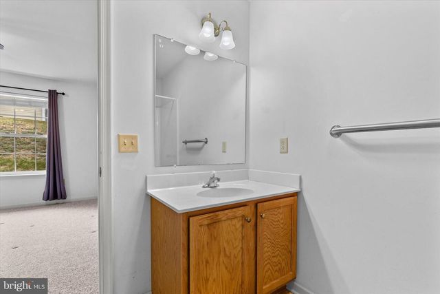 218 EQUINE CV, Red Lion, PA 17356