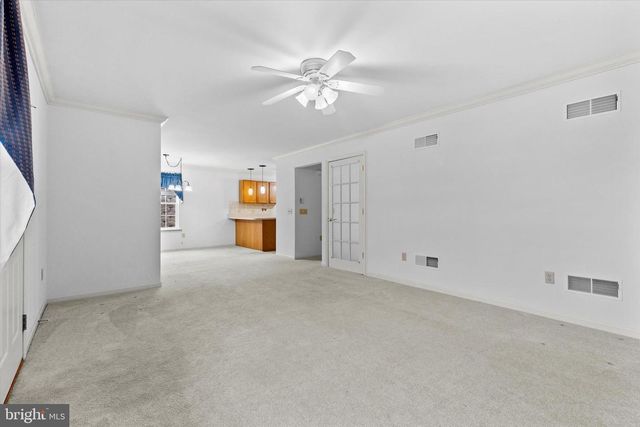 218 EQUINE CV, Red Lion, PA 17356