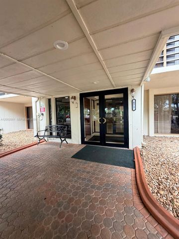 671 NE 195th Street 208E, Miami, FL 33179