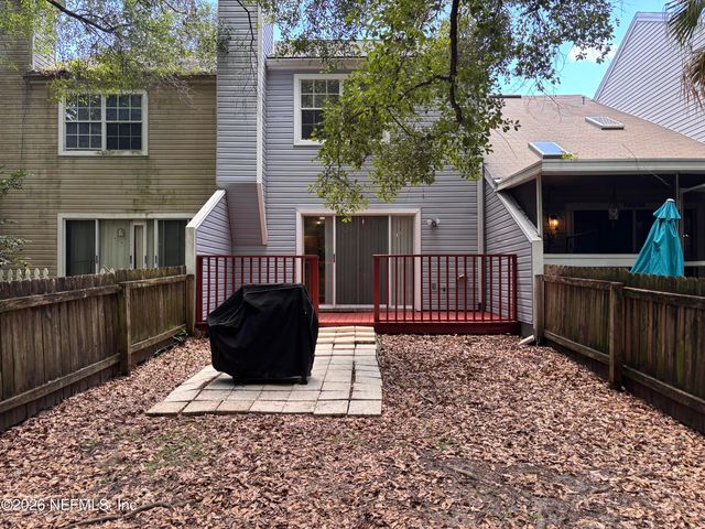 8531 E STURBRIDGE Circle, Jacksonville, FL 32244