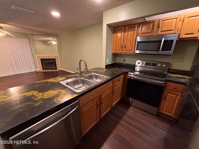 8531 E STURBRIDGE Circle, Jacksonville, FL 32244