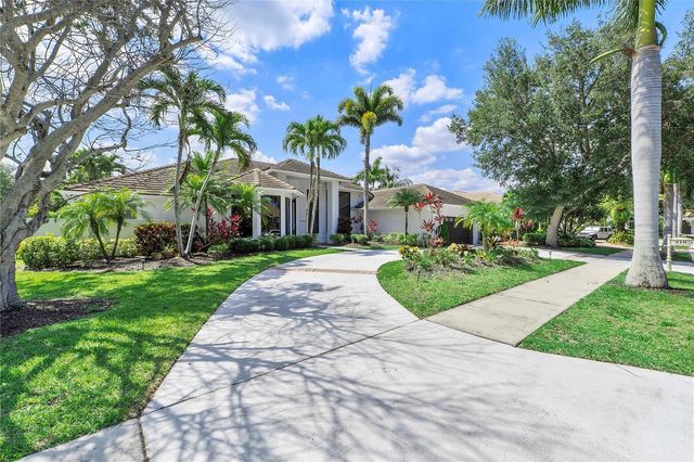 410 Sabal Way, Weston, FL 33326