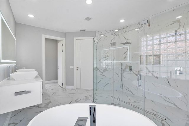 410 Sabal Way, Weston, FL 33326