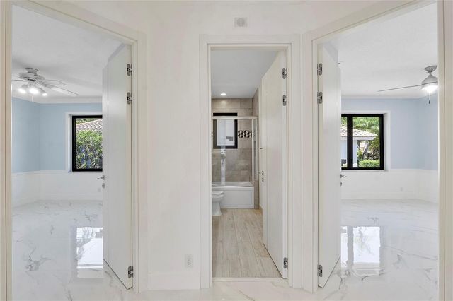 410 Sabal Way, Weston, FL 33326