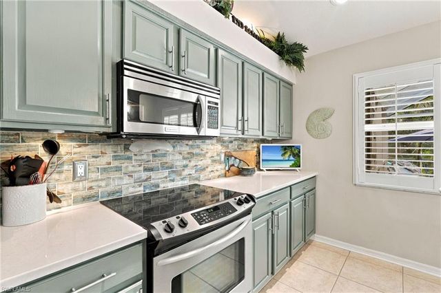 8880 Staghorn WAY, Fort Myers, FL 33908