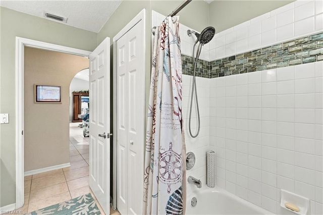 8880 Staghorn WAY, Fort Myers, FL 33908