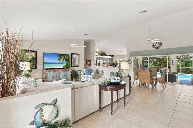 8880 Staghorn WAY, Fort Myers, FL 33908