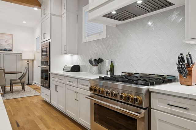 2016B Galbraith Dr, Nashville, TN 37215