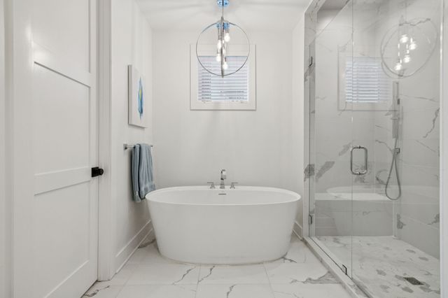 2016B Galbraith Dr, Nashville, TN 37215