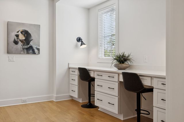 2016B Galbraith Dr, Nashville, TN 37215