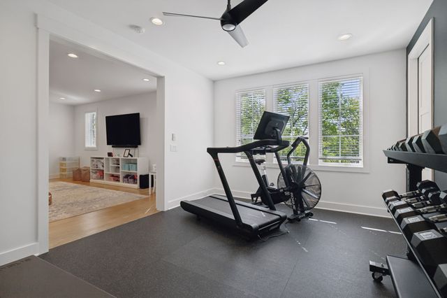 2016B Galbraith Dr, Nashville, TN 37215