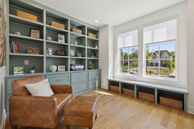 2016B Galbraith Dr, Nashville, TN 37215