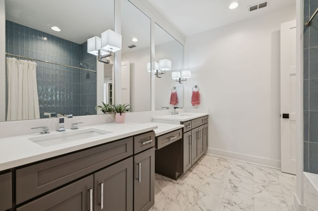 2016B Galbraith Dr, Nashville, TN 37215