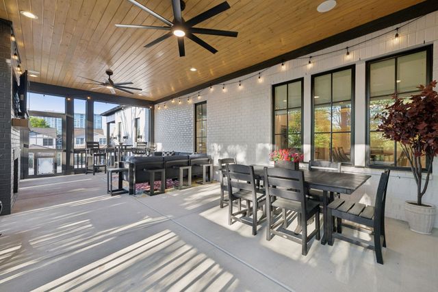 2016B Galbraith Dr, Nashville, TN 37215