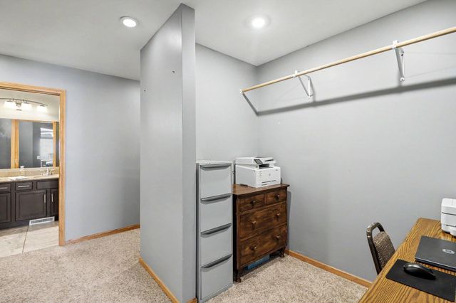 20603 Keystone Avenue, Lakeville, MN 55044