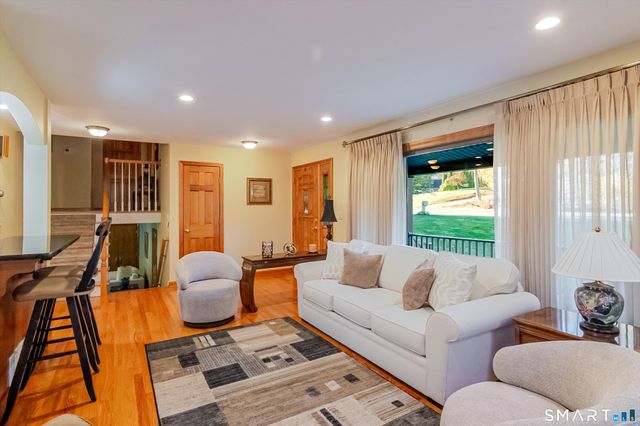 43 Squire Drive, North Branford, CT 06471