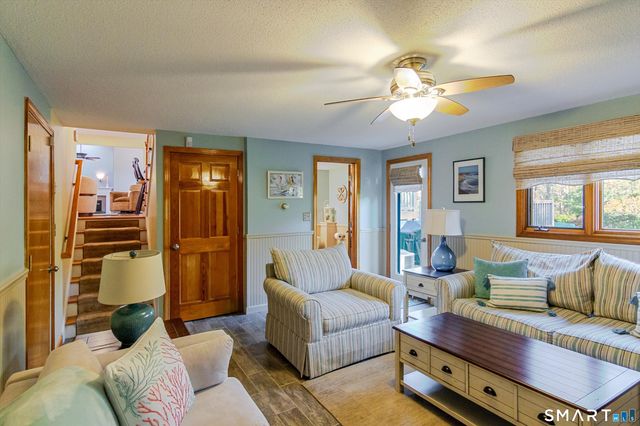 43 Squire Drive, North Branford, CT 06471