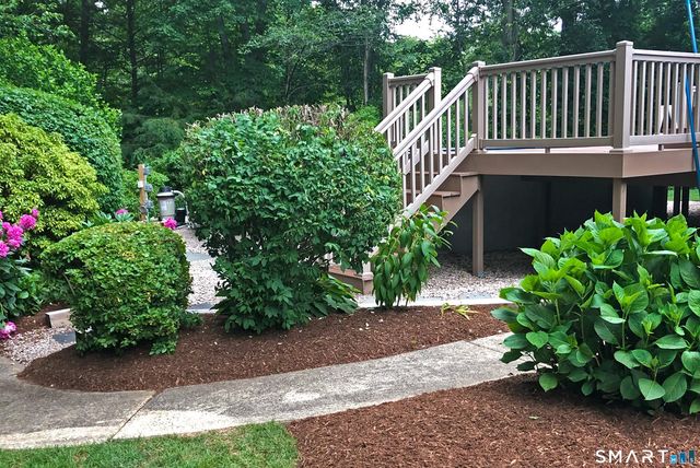 43 Squire Drive, North Branford, CT 06471