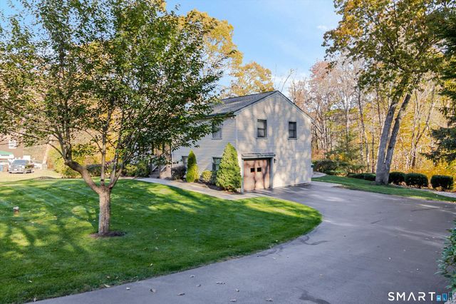 43 Squire Drive, North Branford, CT 06471