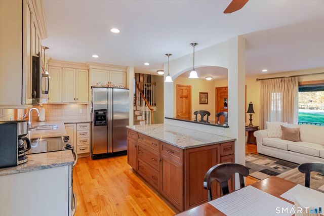 43 Squire Drive, North Branford, CT 06471
