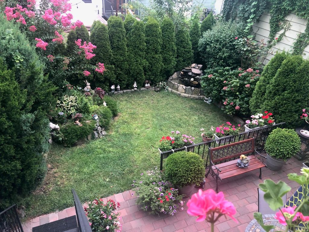 2026 Menahan Street, Ridgewood, NY 11385