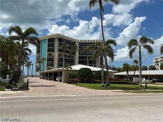 3399 Gulf Shore BLVD N 109, Naples, FL 34103
