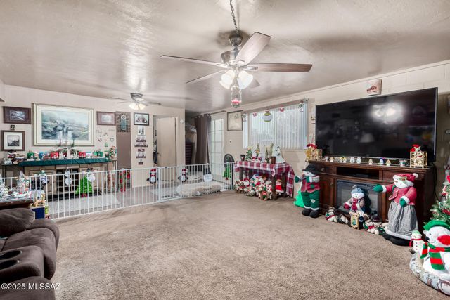 2036 S Avenida Ursa, Tucson, AZ 85710