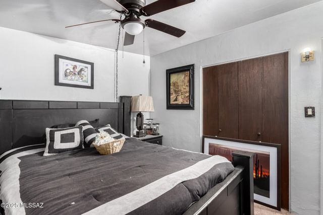 2036 S Avenida Ursa, Tucson, AZ 85710