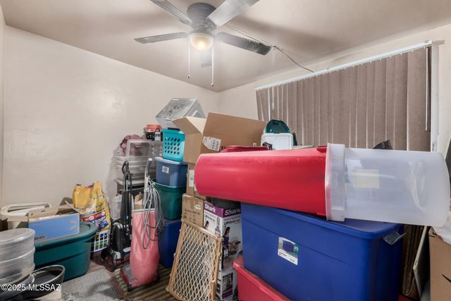 2036 S Avenida Ursa, Tucson, AZ 85710